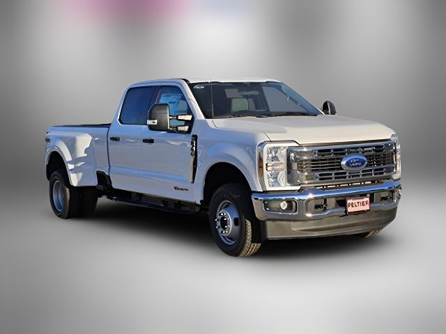 2024 Ford F-350 XLT