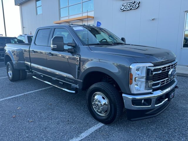 2024 Ford F-350 XLT