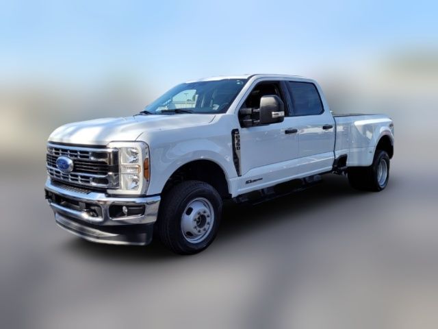 2024 Ford F-350 XLT