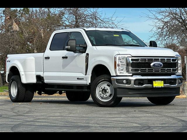 2024 Ford F-350 XLT