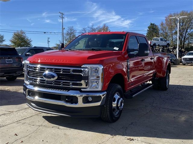 2024 Ford F-350 XLT