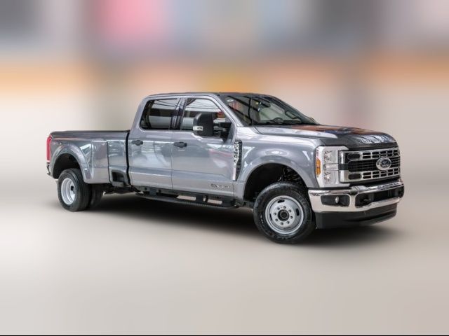 2024 Ford F-350 XLT