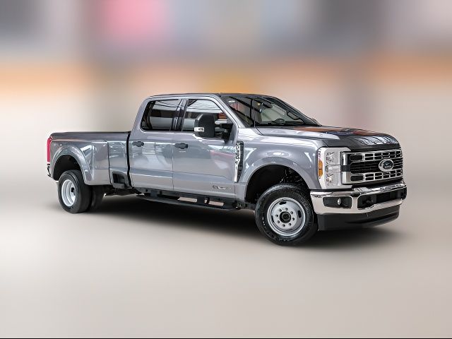 2024 Ford F-350 XLT