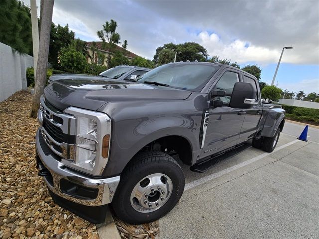 2024 Ford F-350 XLT