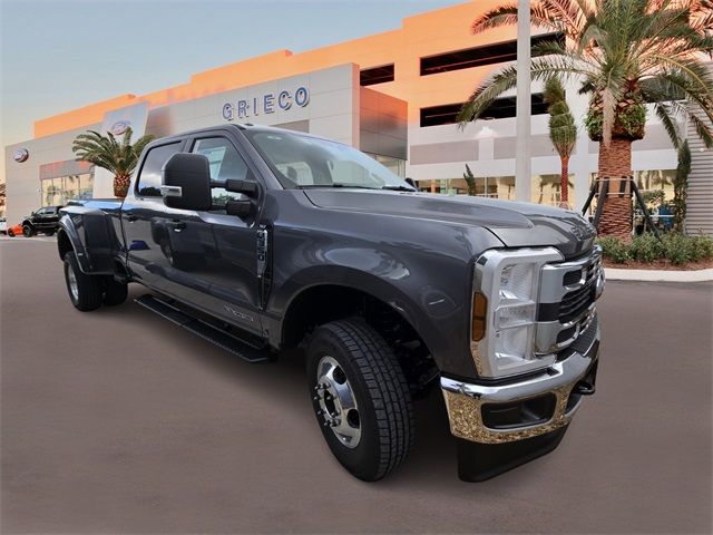 2024 Ford F-350 XLT