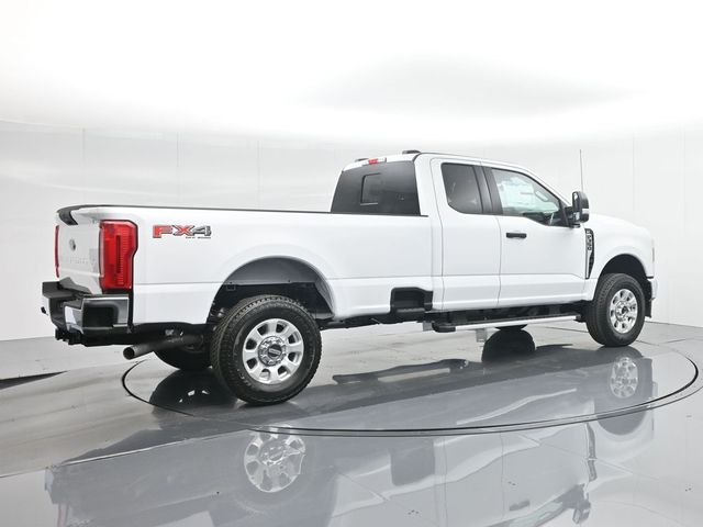 2024 Ford F-350 XLT