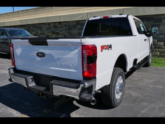 2024 Ford F-350 XLT