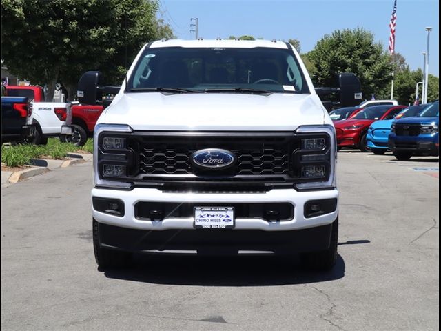 2024 Ford F-350 XLT