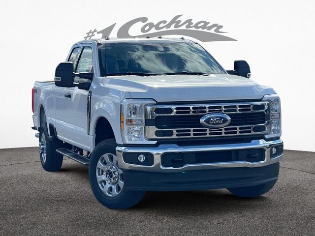 2024 Ford F-350 XLT