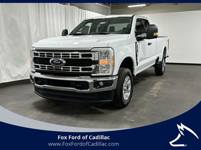 2024 Ford F-350 XLT