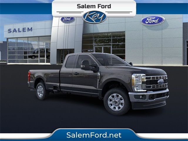 2024 Ford F-350 XLT