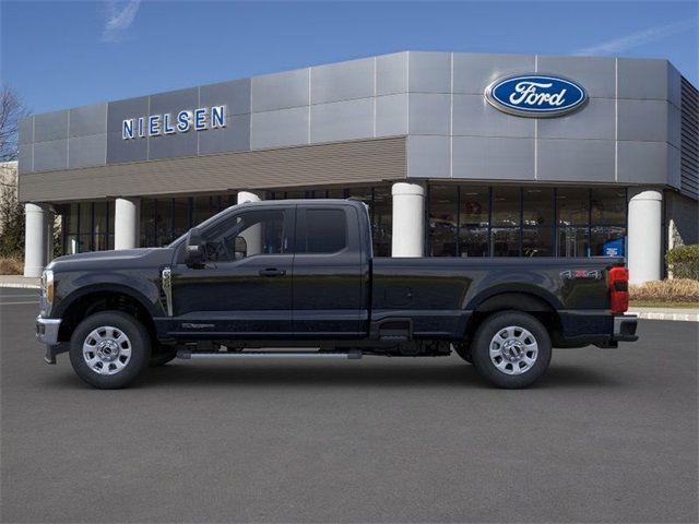 2024 Ford F-350 XLT