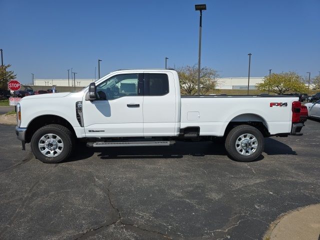 2024 Ford F-350 XLT