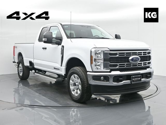 2024 Ford F-350 XLT