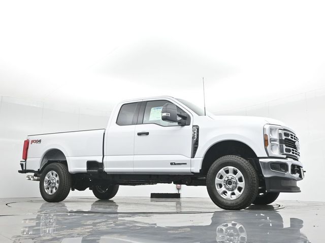 2024 Ford F-350 XLT