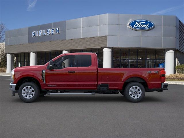 2024 Ford F-350 XLT