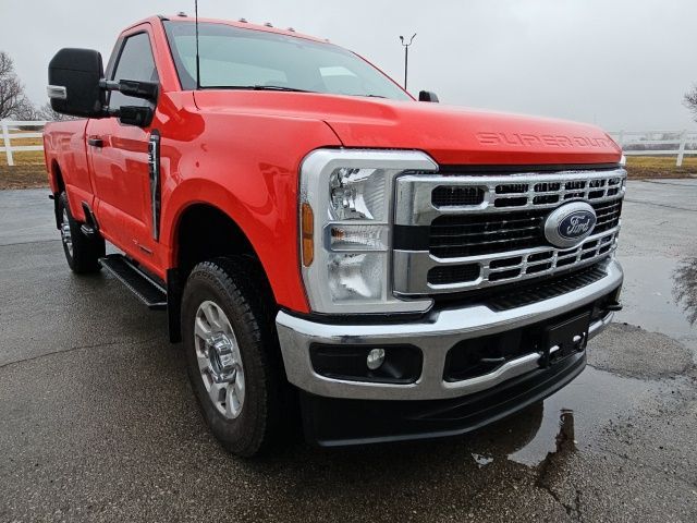 2024 Ford F-350 XLT