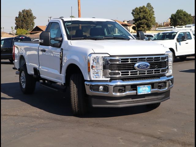 2024 Ford F-350 XLT