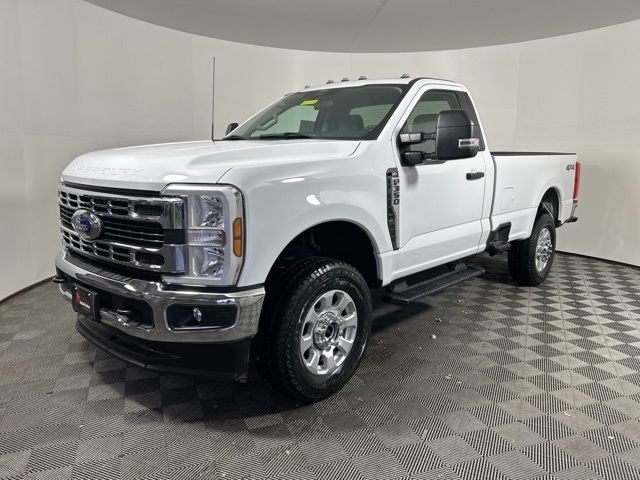 2024 Ford F-350 XLT