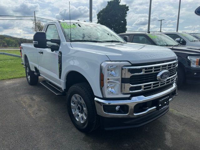 2024 Ford F-350 XLT