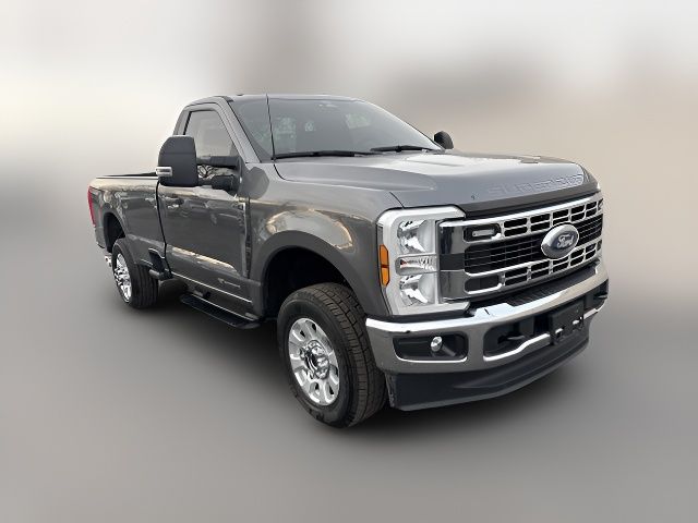 2024 Ford F-350 XLT