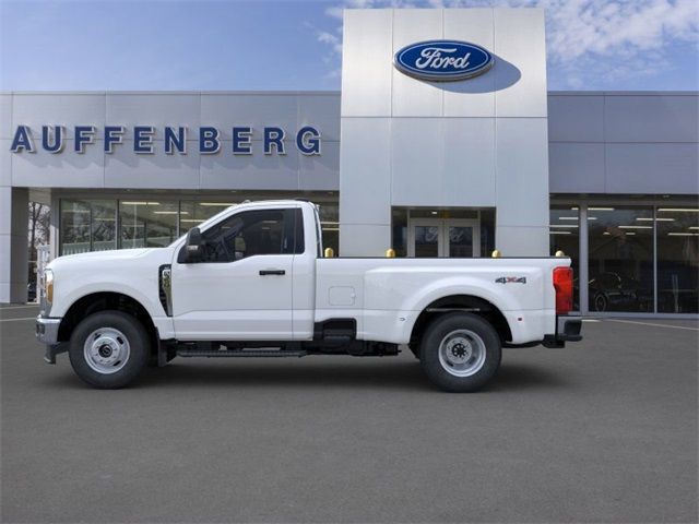 2024 Ford F-350 XLT