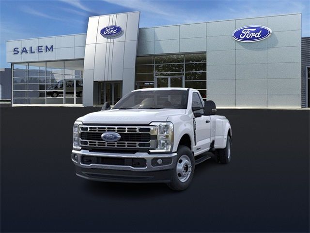 2024 Ford F-350 XLT