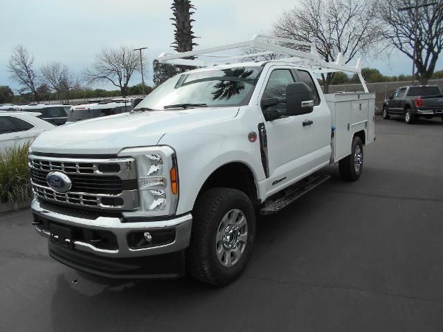 2024 Ford F-350 XLT