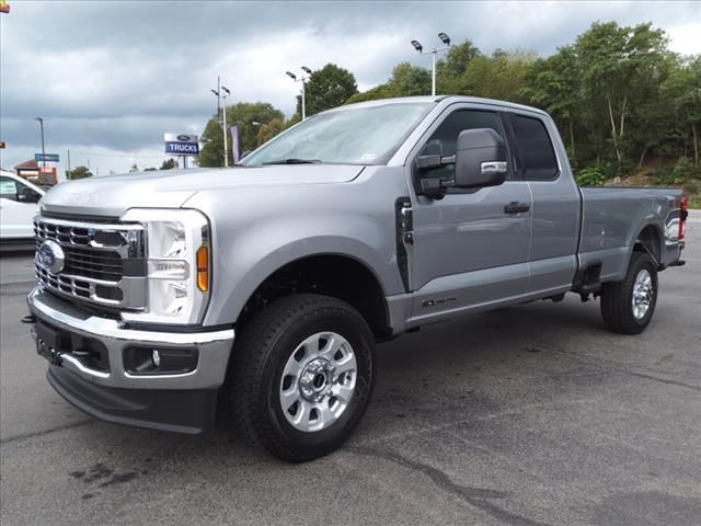 2024 Ford F-350 XLT