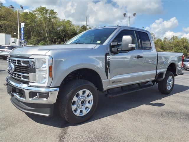 2024 Ford F-350 XLT