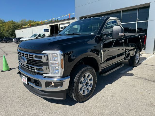 2024 Ford F-350 XLT