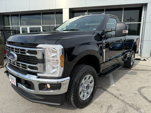 2024 Ford F-350 XLT