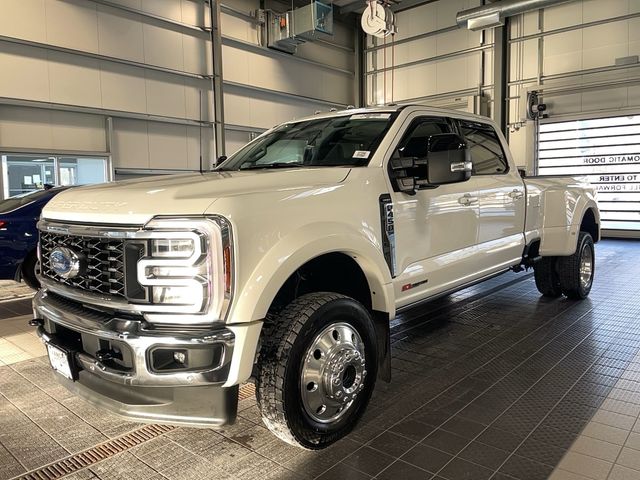 2024 Ford F-450 Lariat