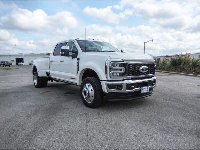 2024 Ford F-450 Lariat