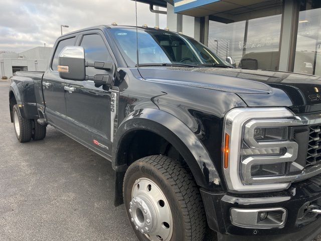 2024 Ford F-450 Platinum