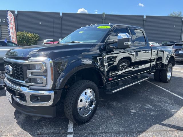 2024 Ford F-450 Lariat