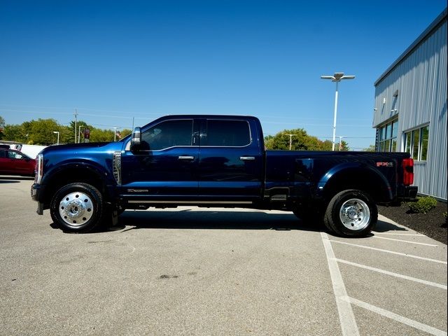 2024 Ford F-450 Platinum