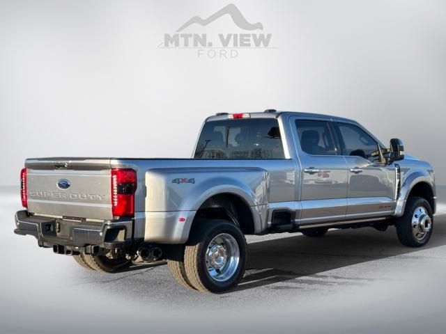 2024 Ford F-450 Lariat