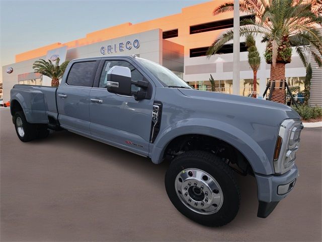 2024 Ford F-450 Limited