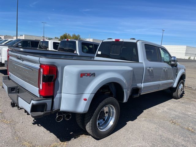 2024 Ford F-450 Limited