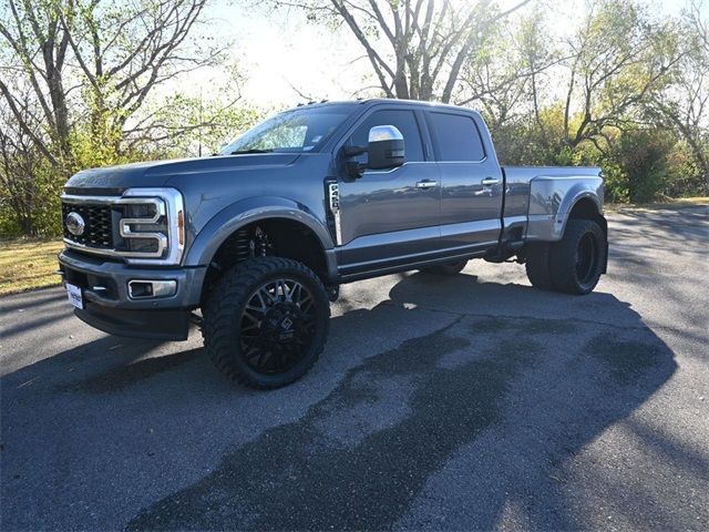 2024 Ford F-450 Limited