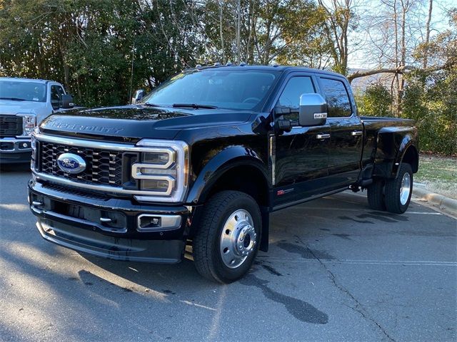 2024 Ford F-450 Limited