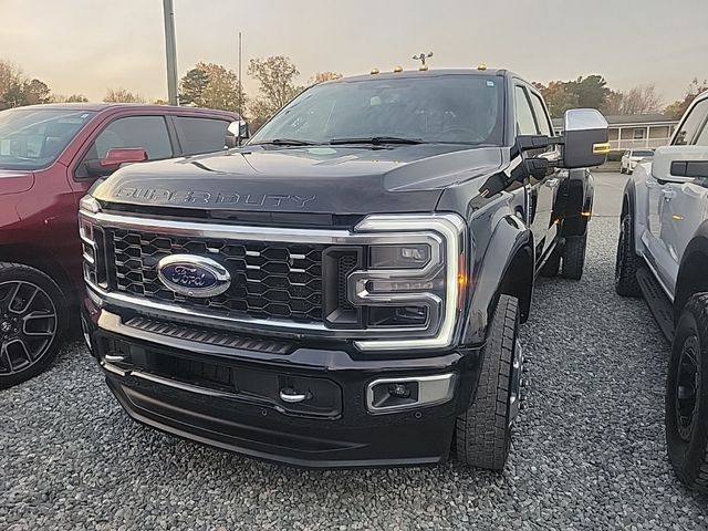 2024 Ford F-450 Platinum