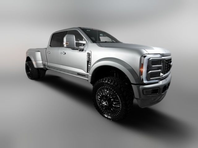 2024 Ford F-450 Platinum