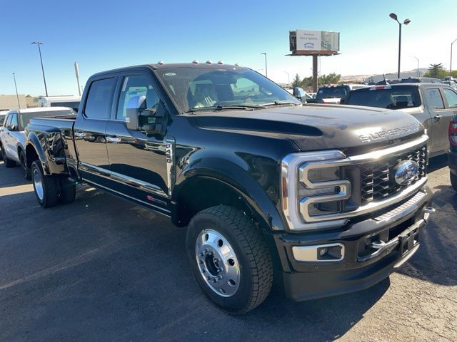 2024 Ford F-450 Platinum