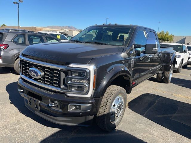 2024 Ford F-450 Platinum