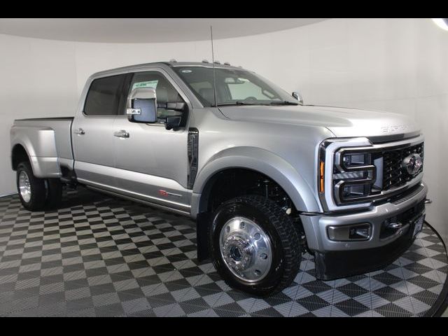 2024 Ford F-450 Platinum