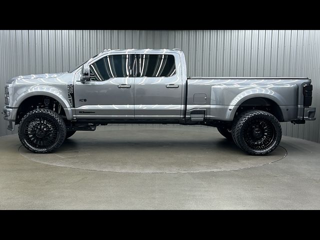 2024 Ford F-450 Platinum