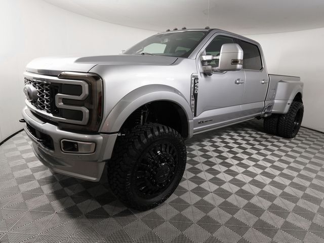 2024 Ford F-450 Platinum