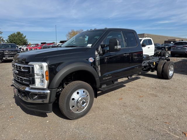 2024 Ford F-450 XLT